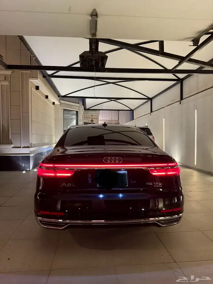 اودي A8 موديل 2018 فل كامل 4