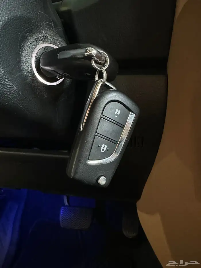 فورتشنر VX بنزين V6 العداد ( 7954 كيلو فقط ) موديل 2021 16