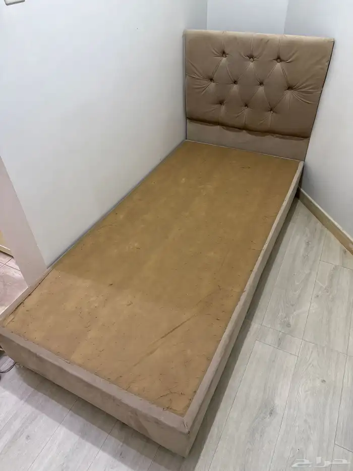 للببع اثاث منزلي لايجي إلا الصامل 1