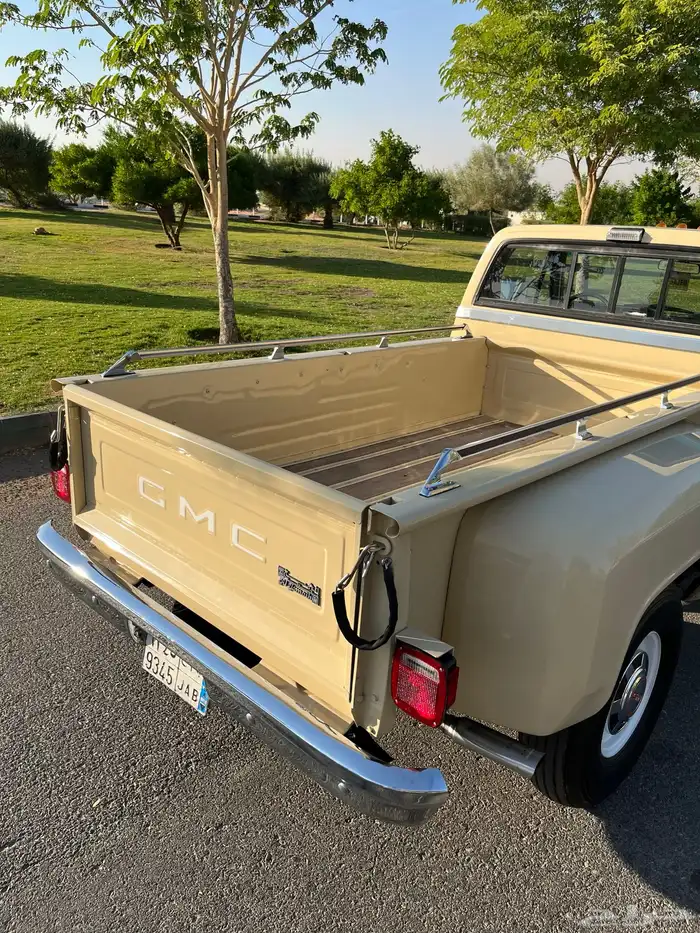 للبيع جمس موديل 86 قير عادي 2