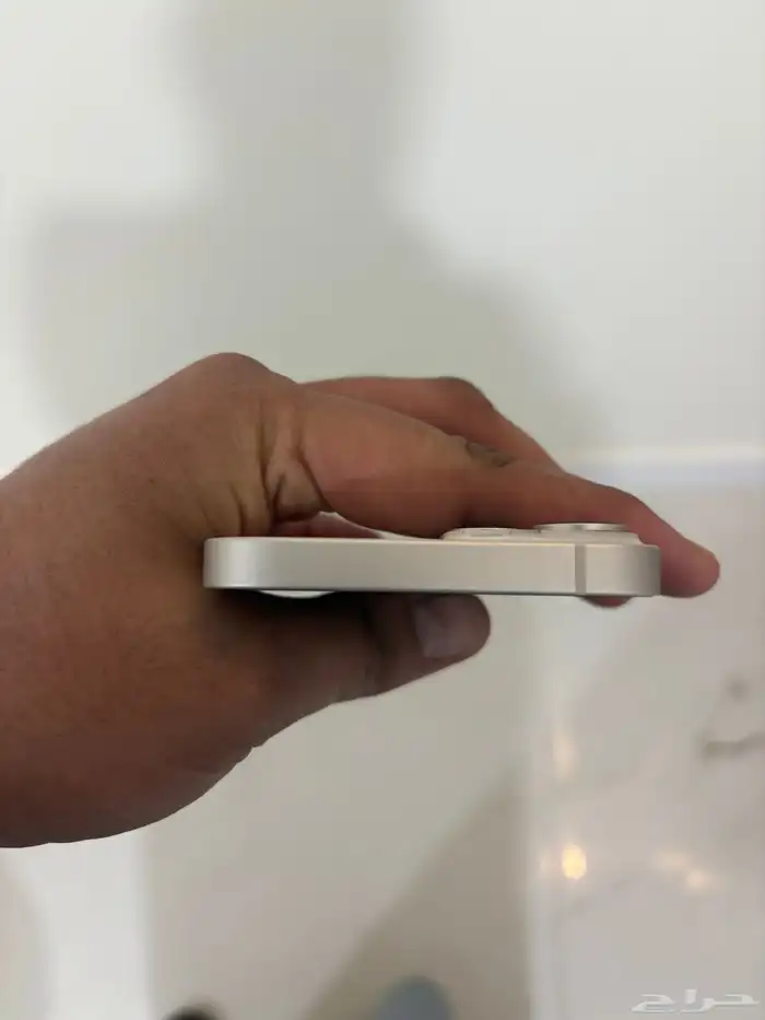 ايفون 14 العادي 128 جيجا للبيع 6