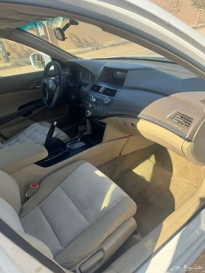 هوندا اكورد للبيع 4