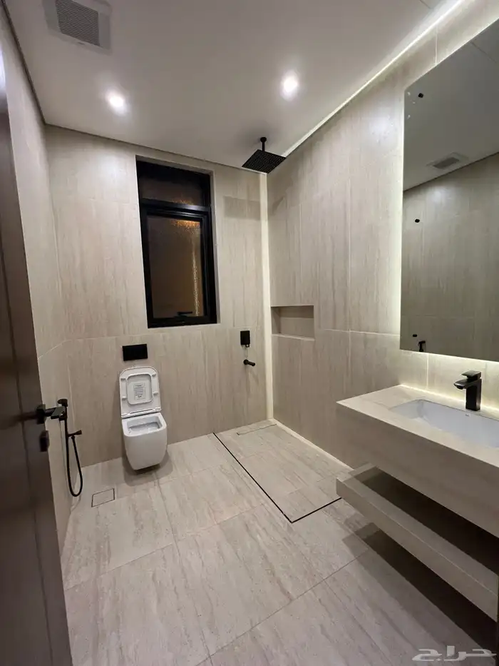 للبيع شقق فاخرة للغاية وجديدة بمخطط الملك فهد 13