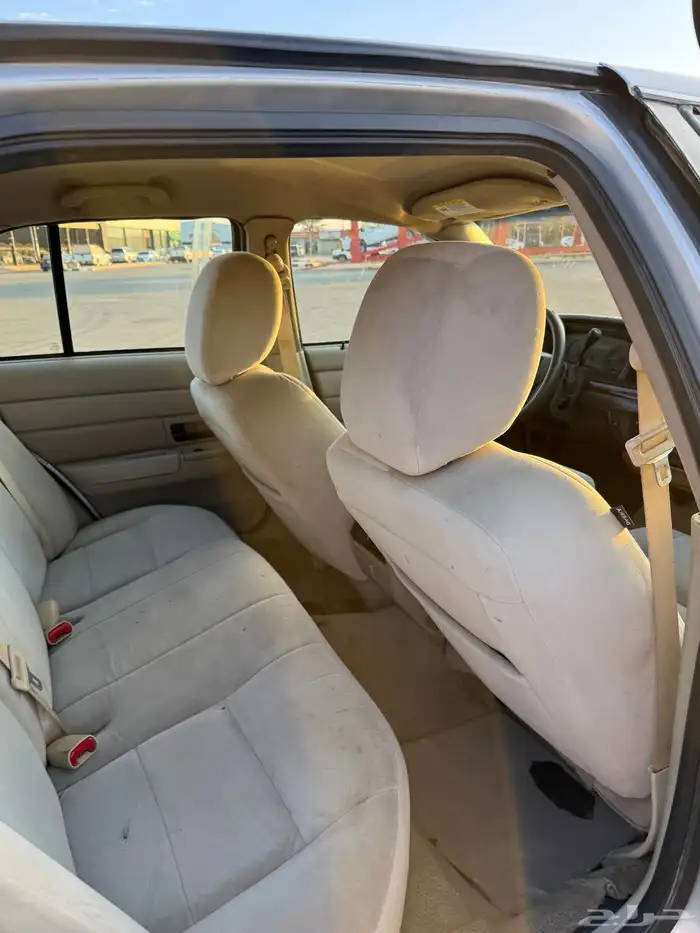 فورد فكتوريا 2012 6