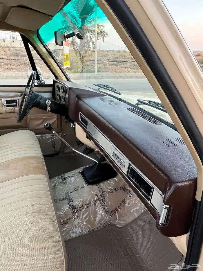 للبيع جمس موديل 86 قير عادي 51