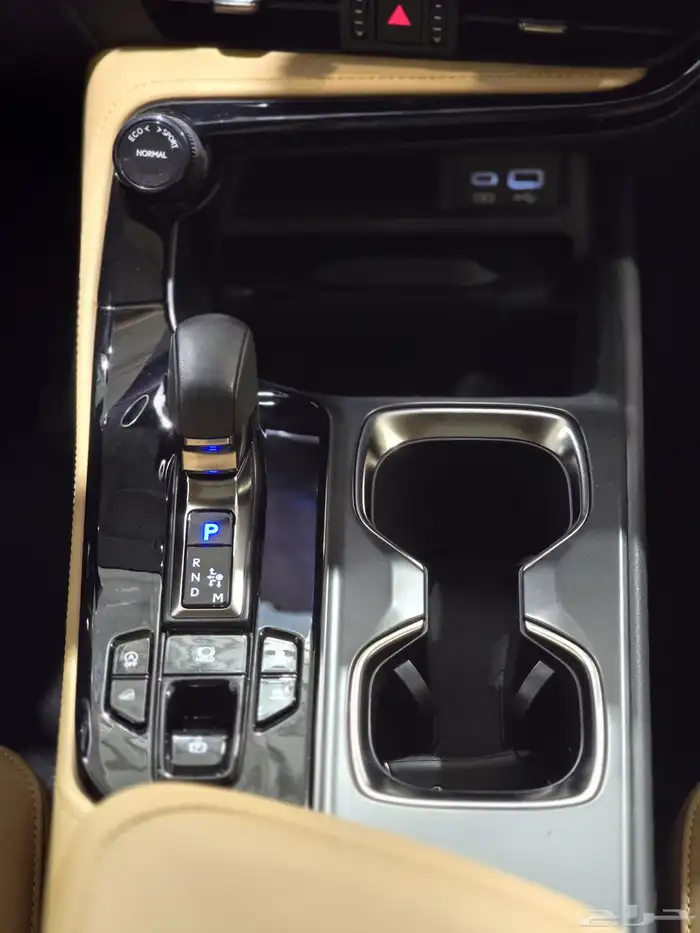لكزس NX350 موديل 2022 بحاله الوكاله 17