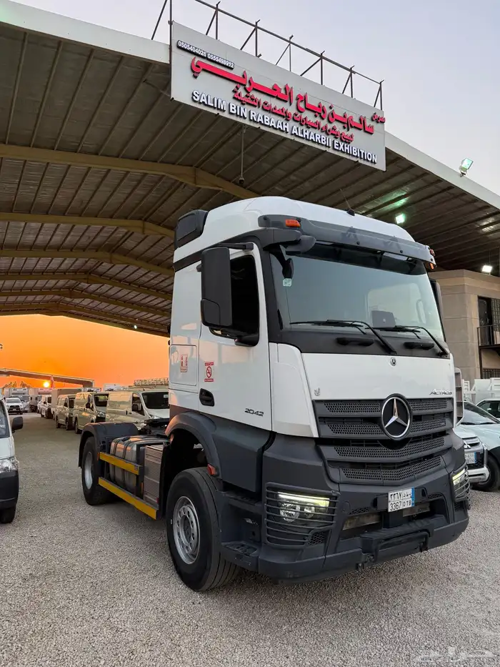 مرسيدس راس تريلة 2023 جفالي 1