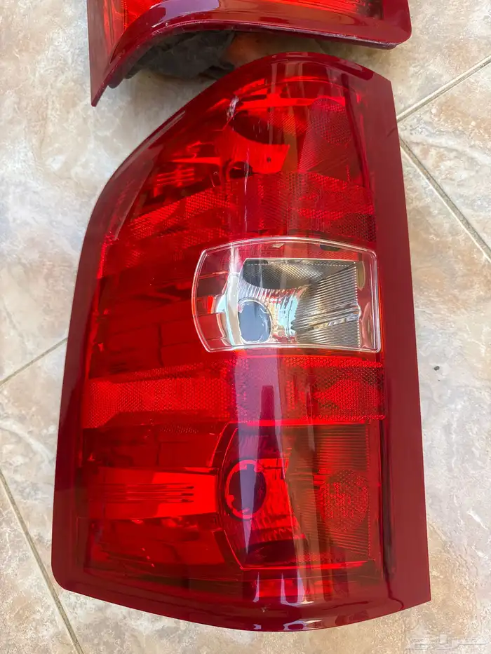 اسطبات سلفرادو خلفية 2013 1