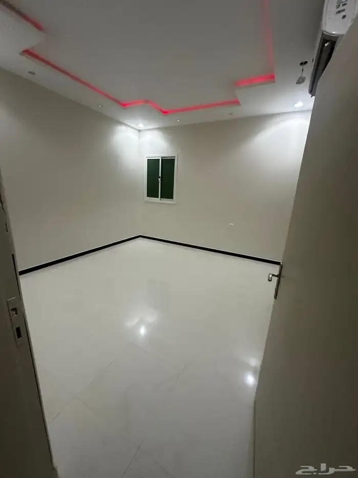 دور لإيجار في حي طويق 6