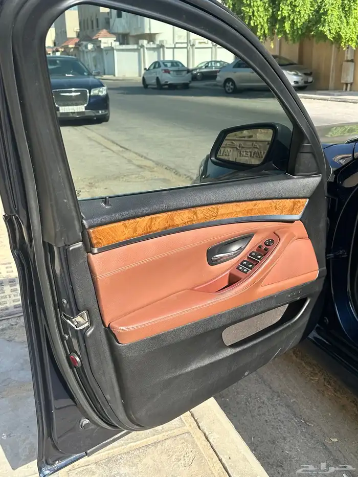 بي ام دبليو الفئة الخامسة 24