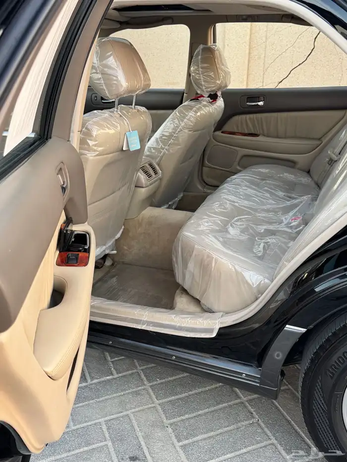 للبيع لكزس مديل 99 77