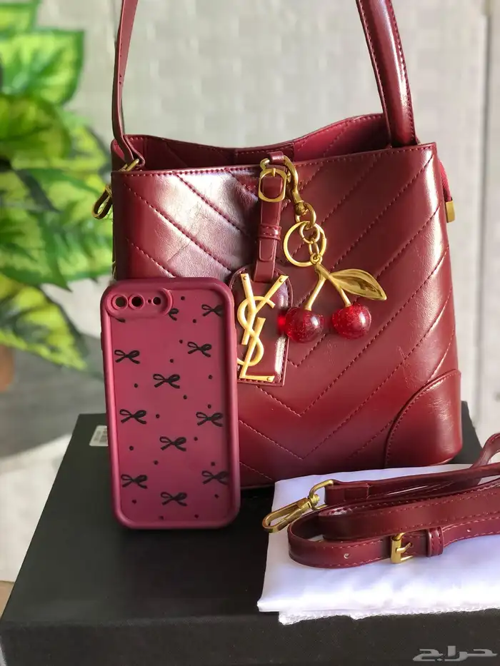 شنط ماركات متعدده وشنط مدرسيه ماركات متنوعه درجه أولى 15