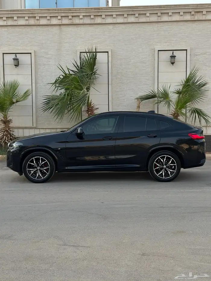 بي ام اكس 4 2023 ضمان وصيانه 13