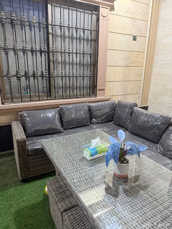 طاولة جلسة خارجية 3