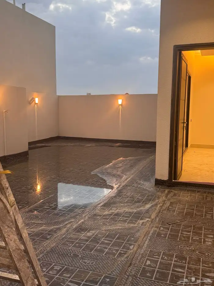 للبيع شقق دور ثانى مع ملحق وسطح حى الحسام مكتمل الخدمات 26