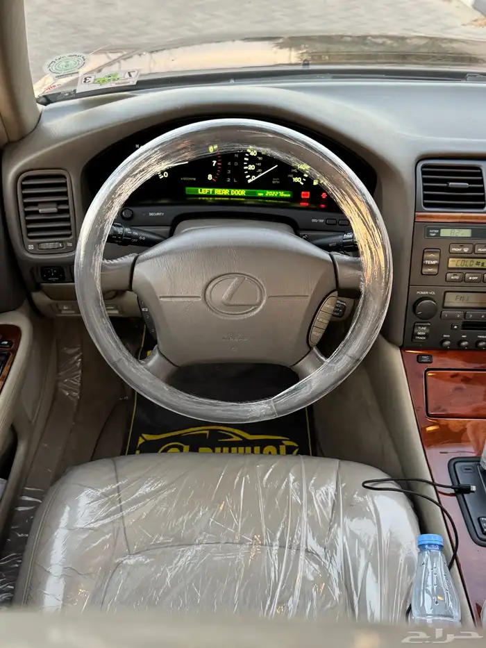 للبيع لكزس مديل 99 49