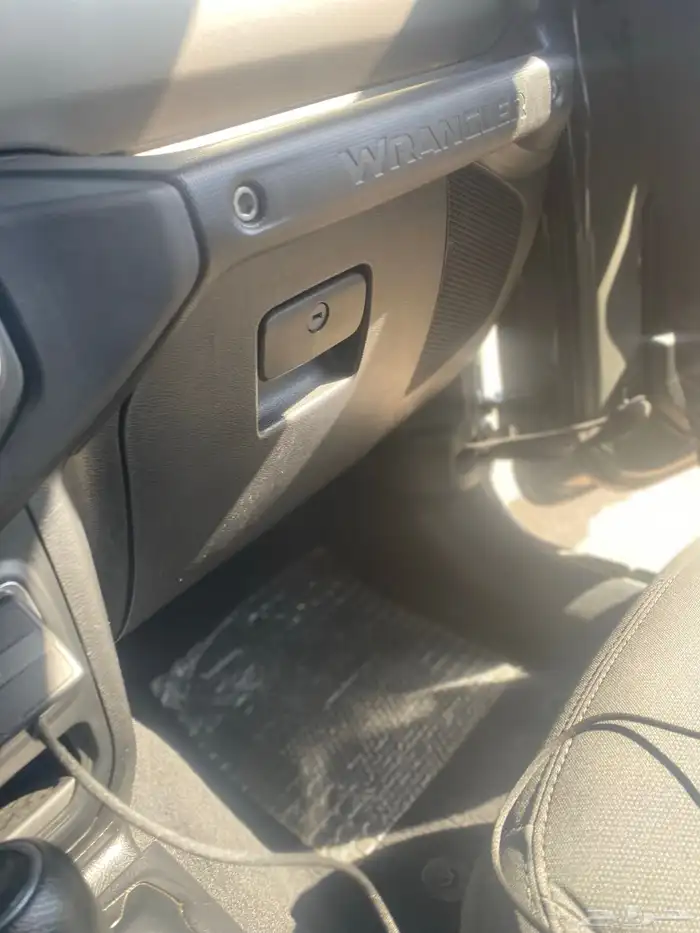 للبيع رانجلر 2021 سبورت 8