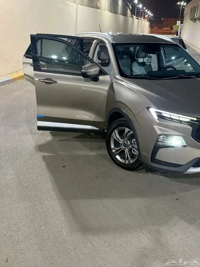 فورد تيريتوري أمبيانتي بلس المطور 2023 4