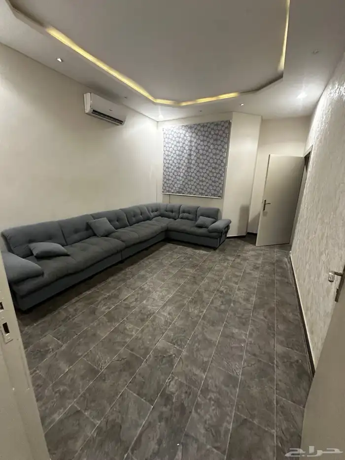 دور لإيجار في حي طويق 3