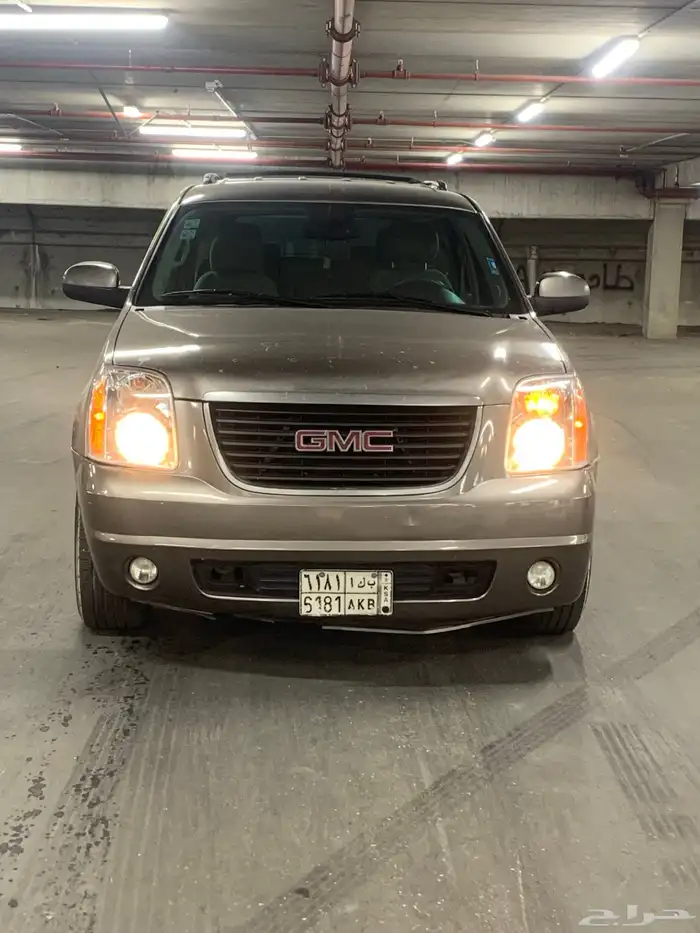 يوكن موديل 2011 0