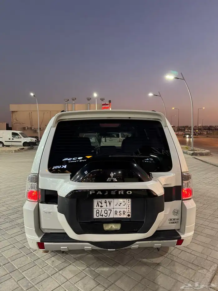 ميتسوبيشي 1