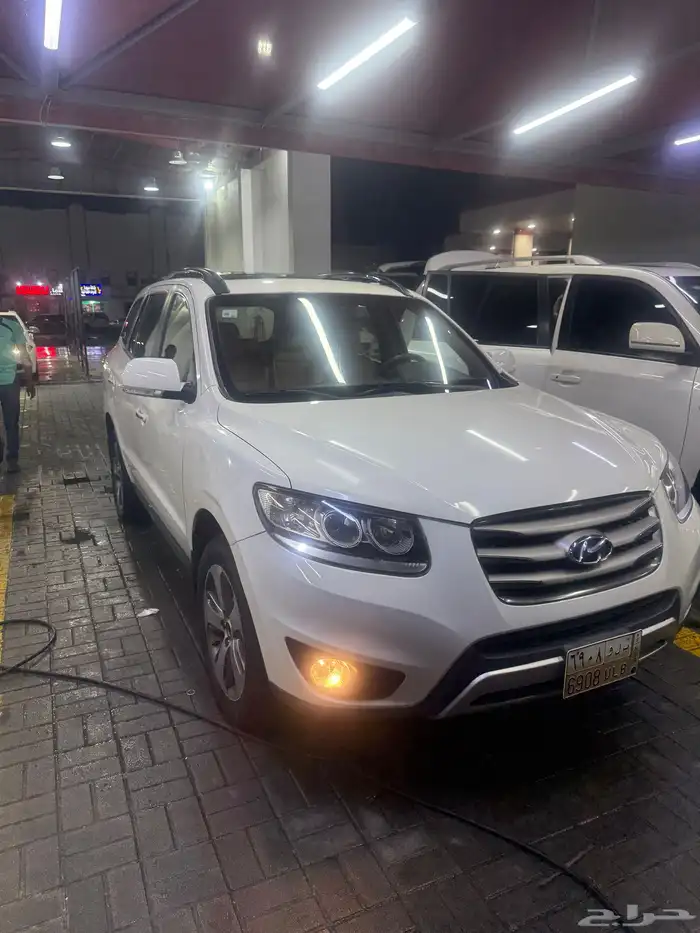 هيونداي سنتافي 2012 فل 3 صفوف نظيفة جدا 10