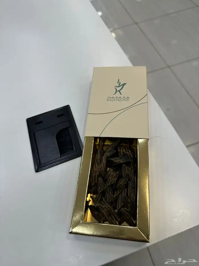 عود و بخور فاخر 6