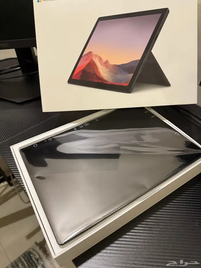 جهاز مايكروسوفت سيرفس برو 7 3