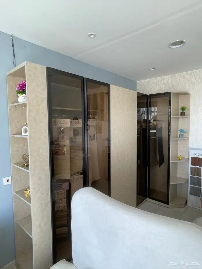 تفصيل غرف نوم وتركيب دورات خشبية والتنجيد ودهان الأبواب 3