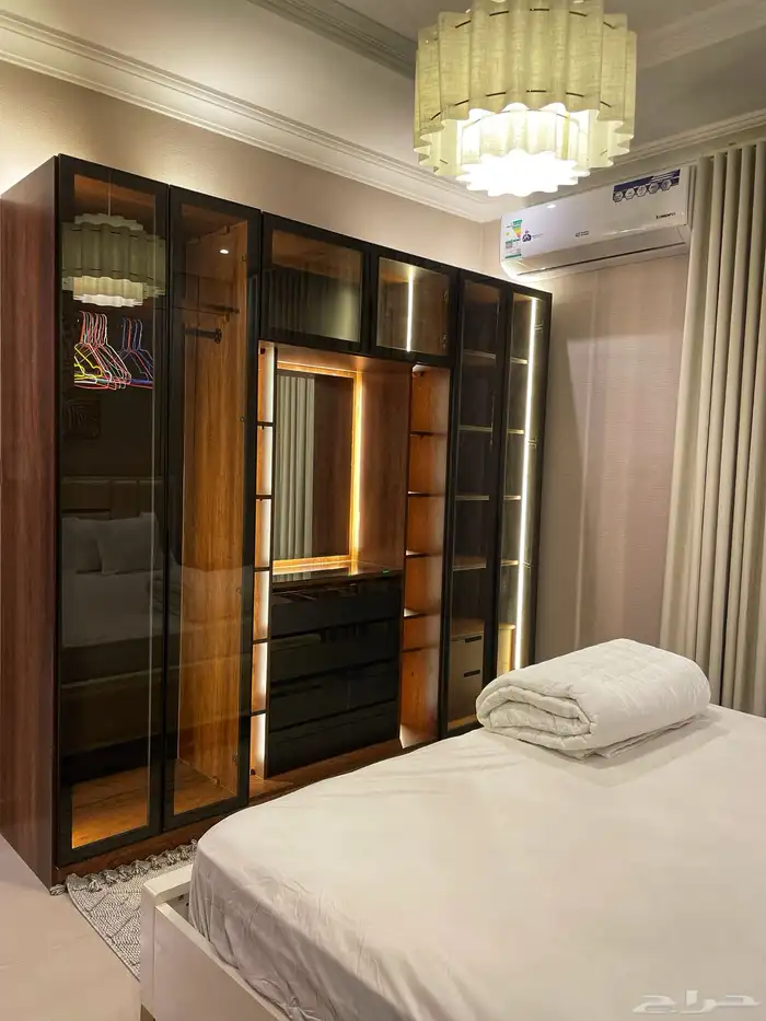 شقة فاخرة مفروشة بحي الروضة 5