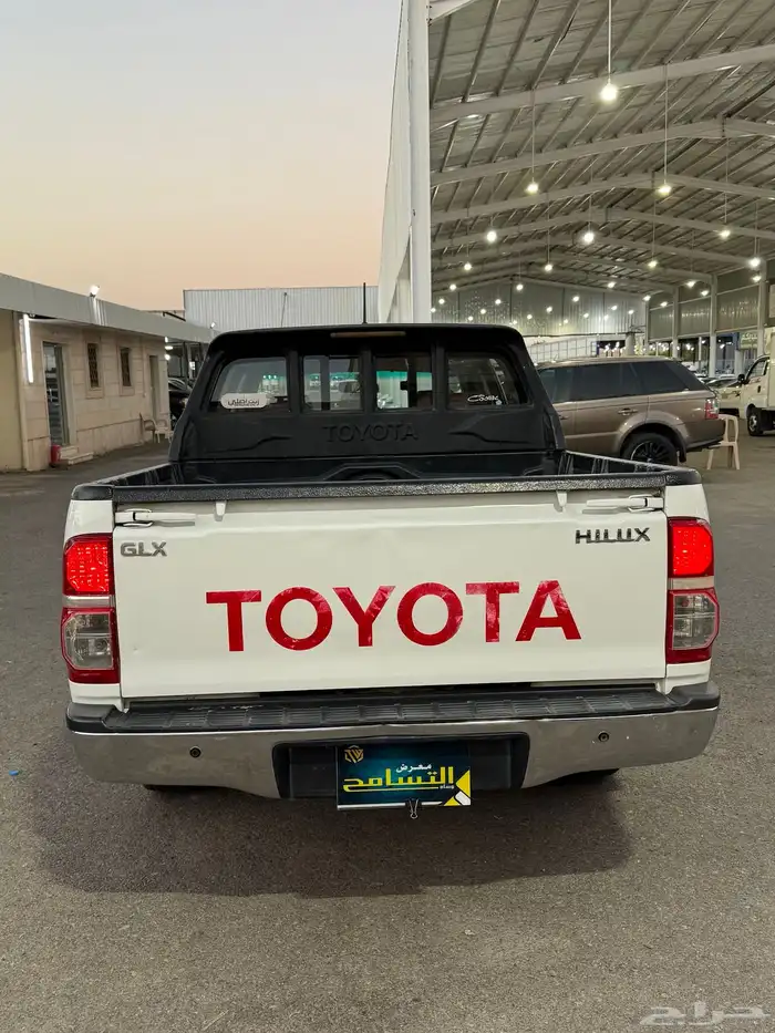 للبيع تويوتا هايلوكس 2012 فل كامل اتوماتيك 7