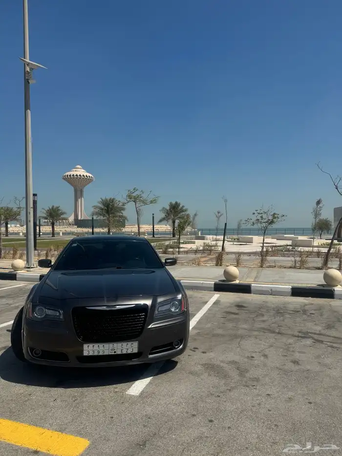 للبيع كرايسلر 300S فل كامل 2014 نظيفة ونادرة بفئتها 7