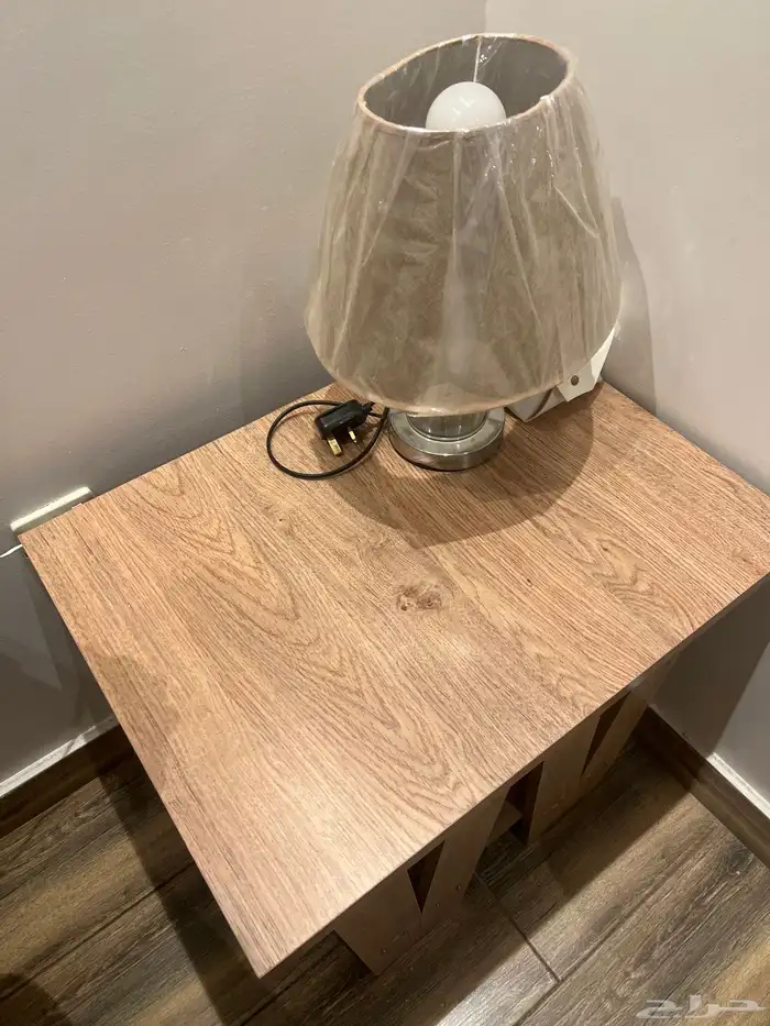 كنب للبيع مع الطاولات 4