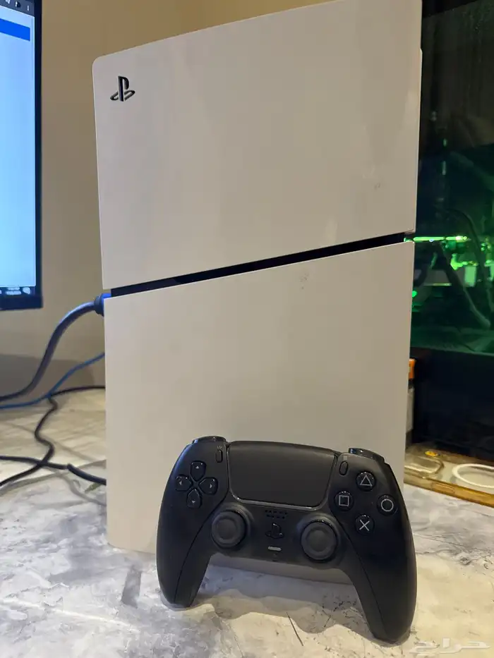 سوني 5 سليم الحد 1300 ديجيتال 1 تيرا 0