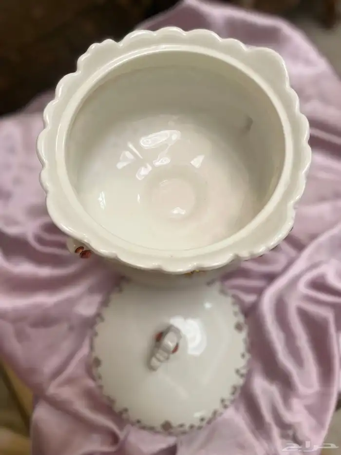 وعاء كلاسيكي Classical Tureen 6