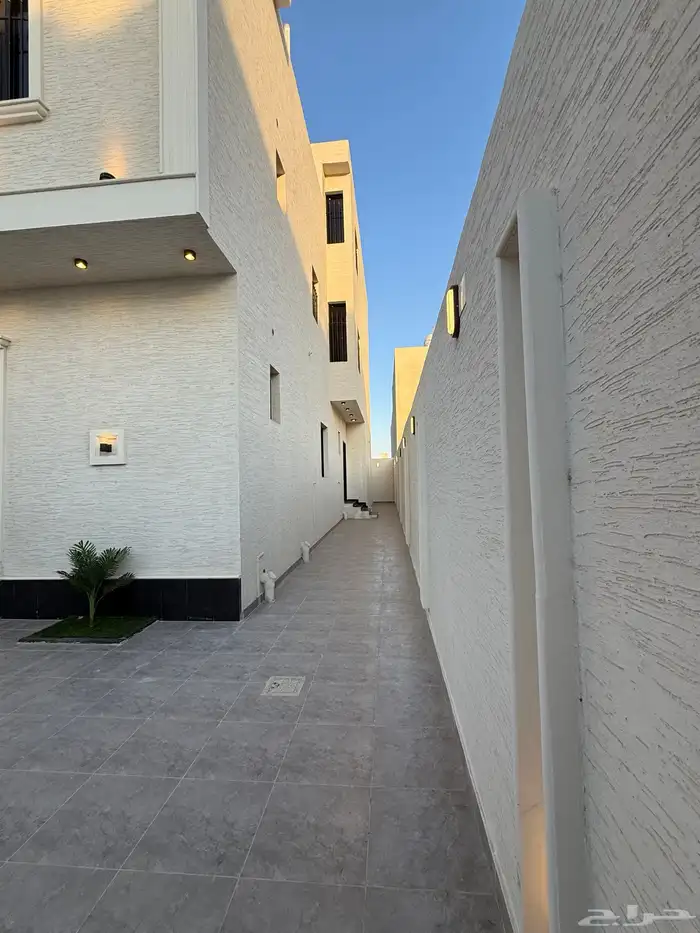 فلل فاخرة دورين وملحق بضيافات خارجيه شمال خميس مشيط مخطط 6 1