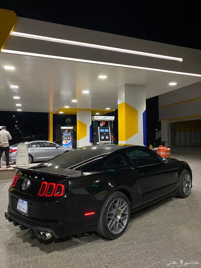 للبيع او البدل المناسب موستنق نظيف محول شلبي 15