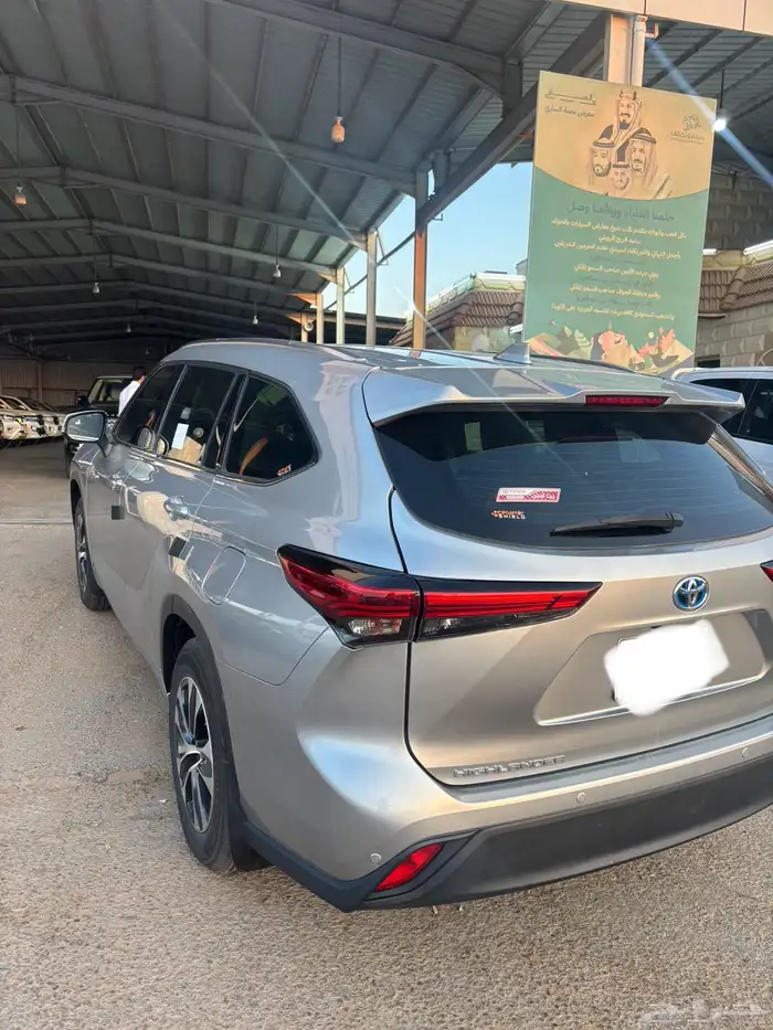 للبيع جيب هايلاندر 2021 12