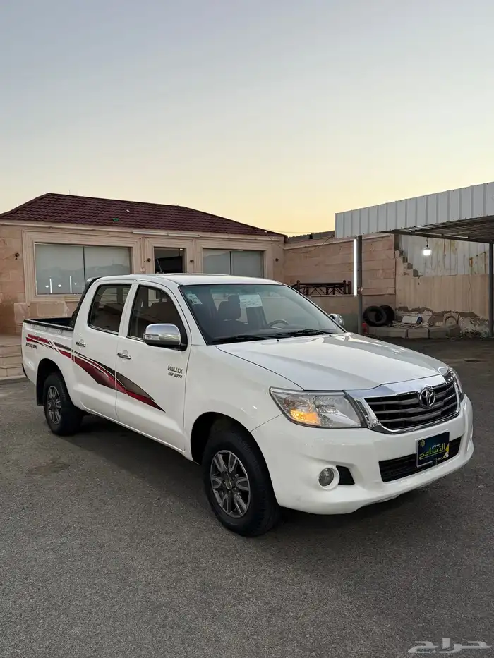 للبيع تويوتا هايلوكس 2012 فل كامل اتوماتيك 10