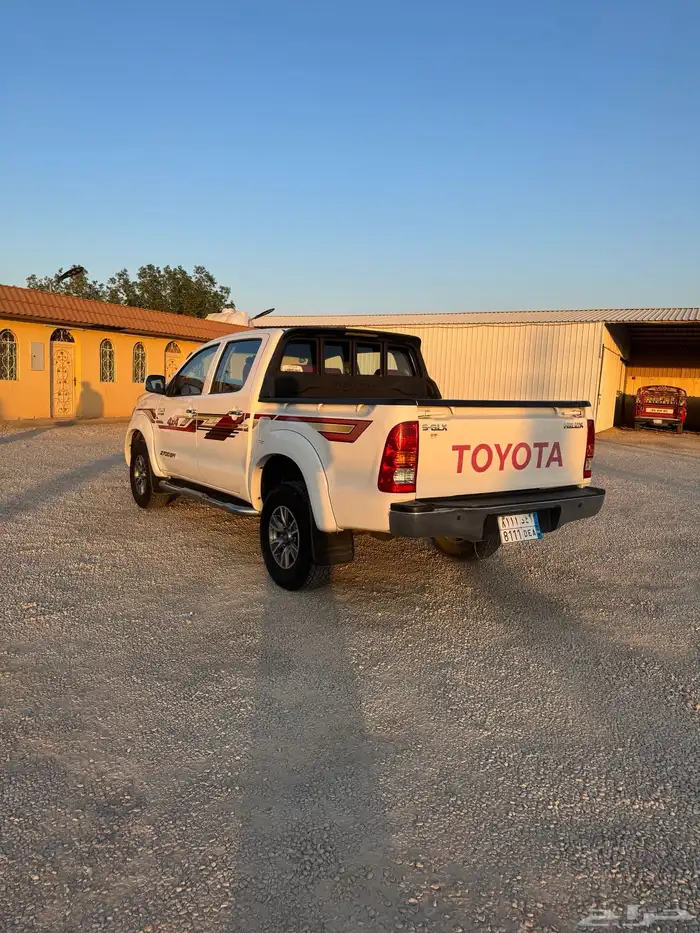 هايلوكس 2011 دبل سعودي فل كامل 2