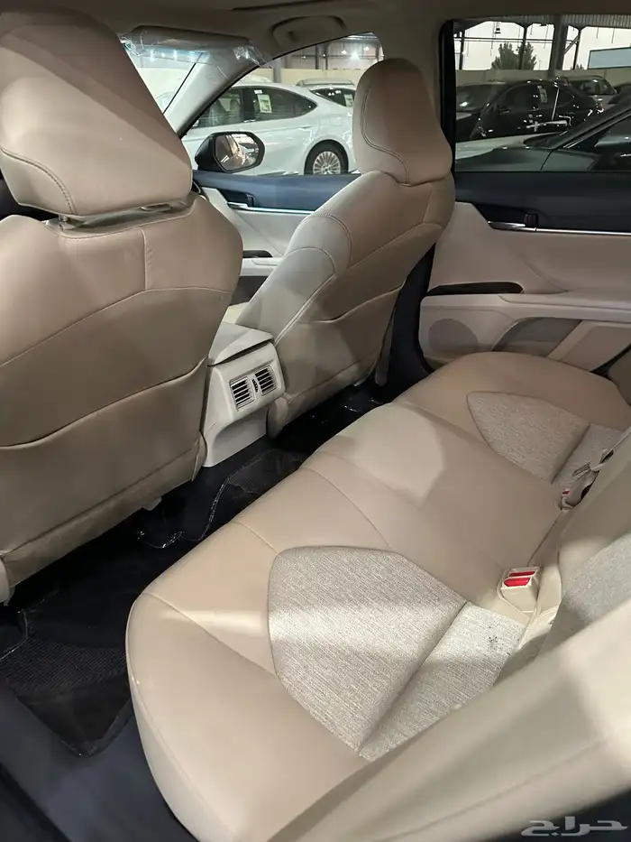 كامري تيتانيوم بنزين GLE العداد ( 2840 كيلو فقط ) موديل 2024 11