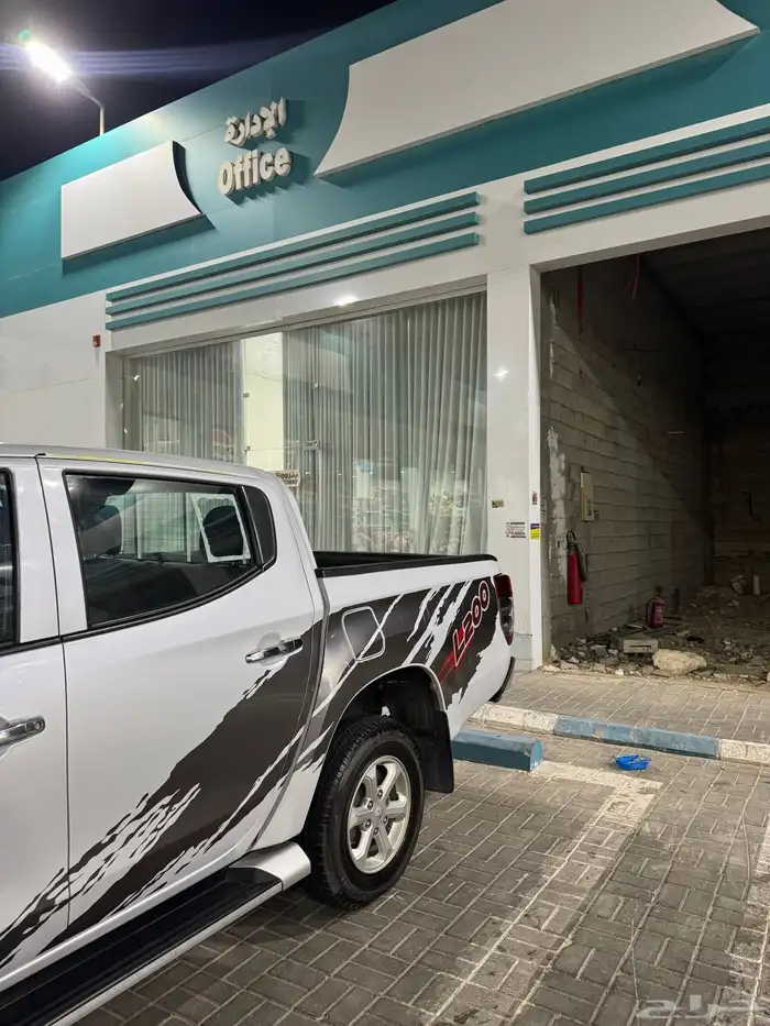 موسبيشي L200 13