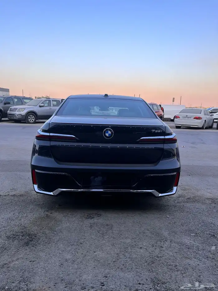 بي ام دبليو 735 موديل 2026 6