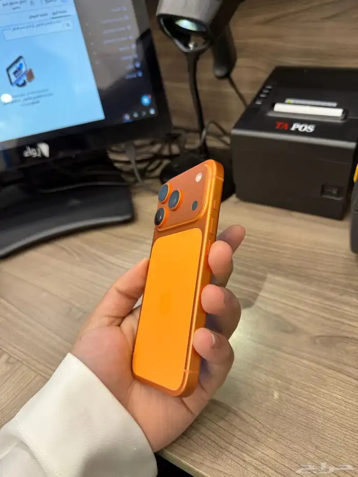 ايفون 17 برو 512 قيقا 3