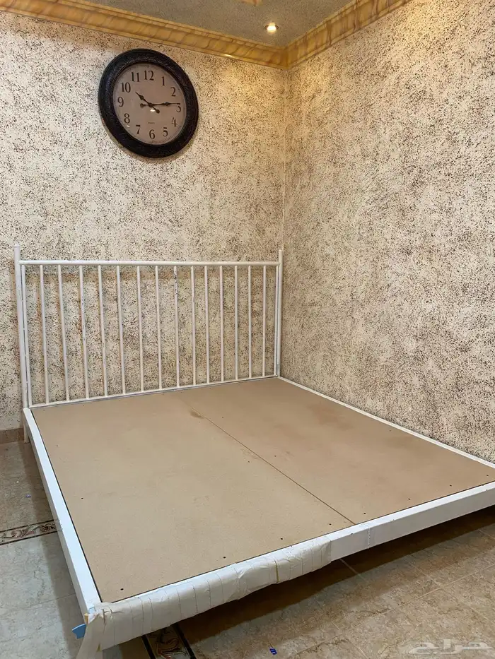 سرير حديد نفرين 0