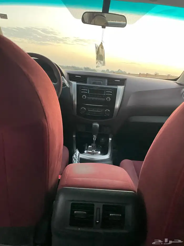 للبيع نافارا 2017 قير اتوماتيك سعودي 18