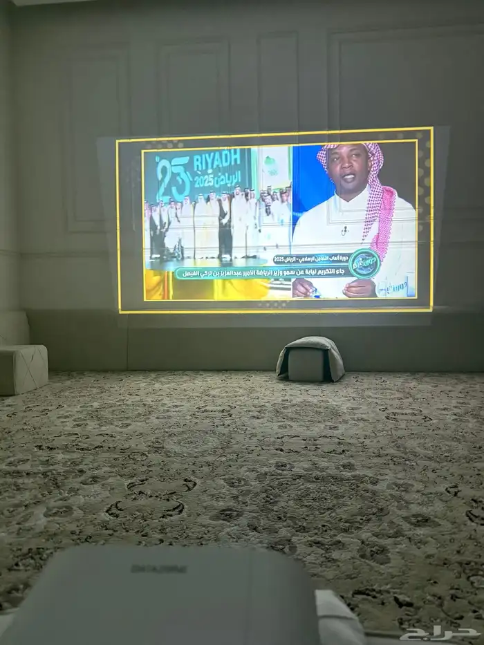 بروجكتر datazone 4K 13