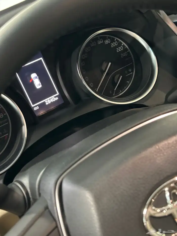 كامري تيتانيوم بنزين GLE العداد ( 2840 كيلو فقط ) موديل 2024 7