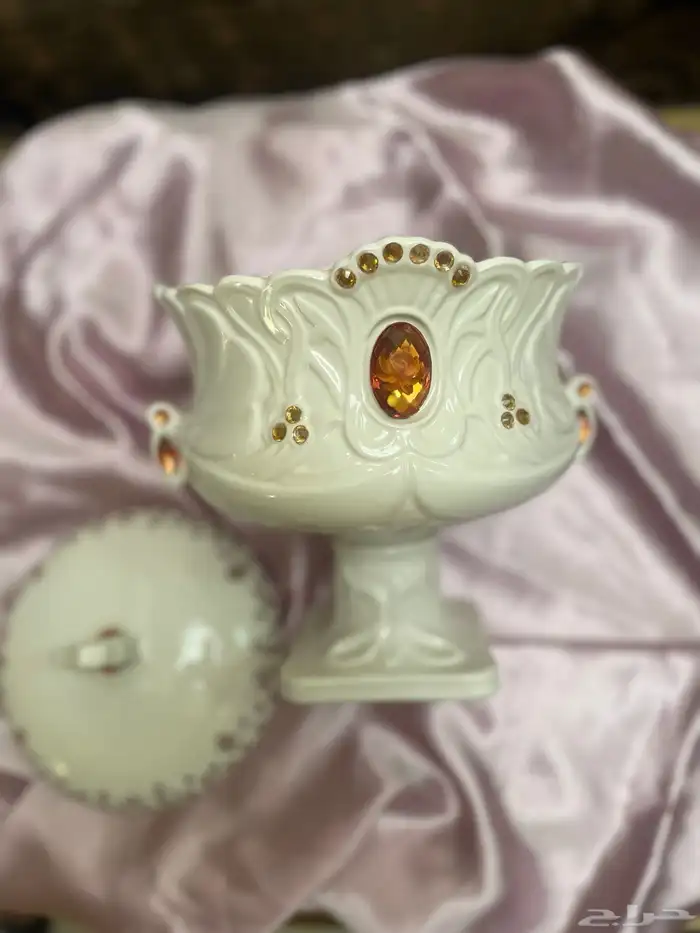 وعاء كلاسيكي Classical Tureen 2