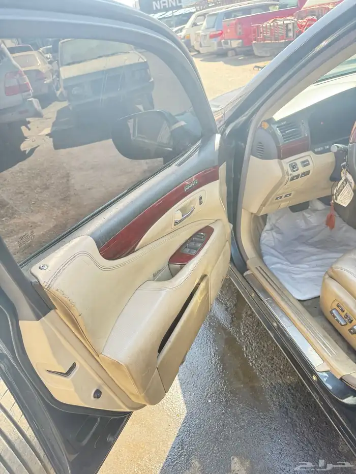 قطع غيار لكزس 460 LS 2007-2013 10